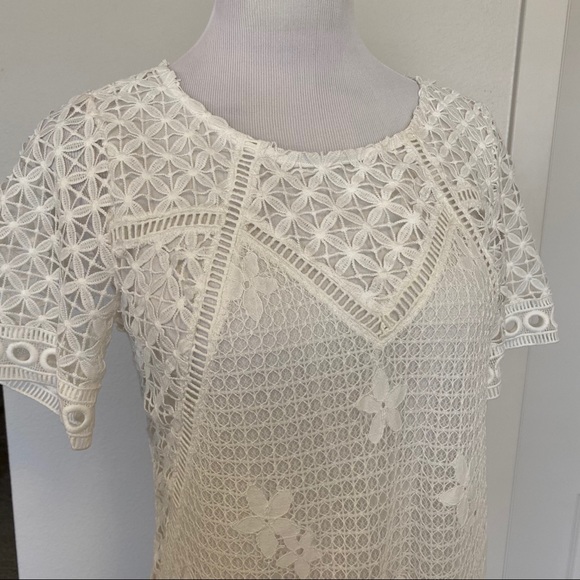 Skies are blue white lace dress NWT small - Picture 6 of 9